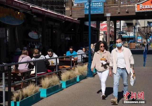 美国新冠确诊病例超2700万 3000多万人接种疫苗