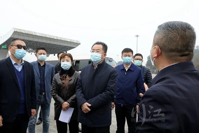 刘强督导泸州常态化疫情防控工作:确保全市人民过一个欢乐,祥和,安定