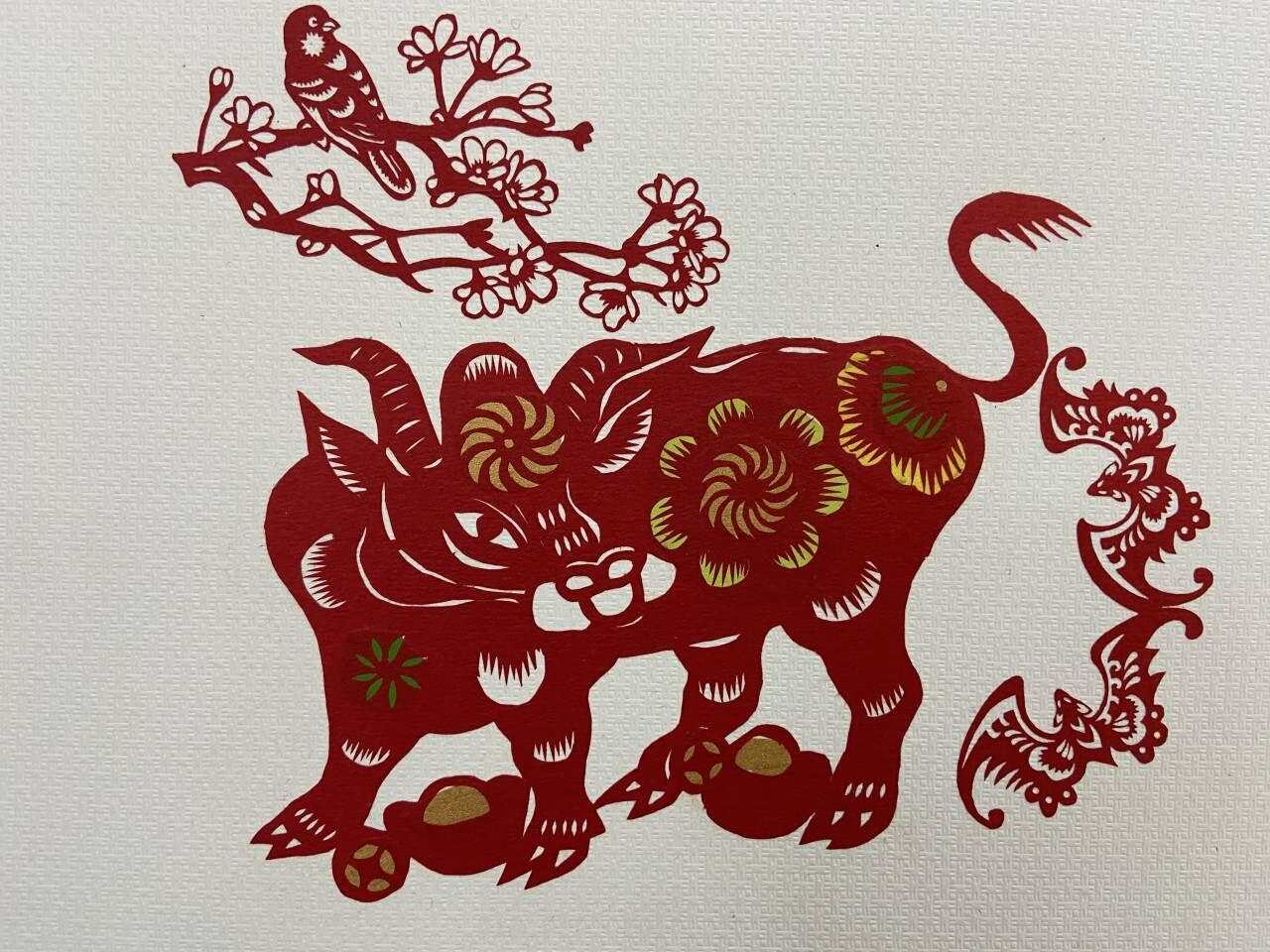 浦江:百幅金牛 巧手迎春|剪纸_新浪新闻