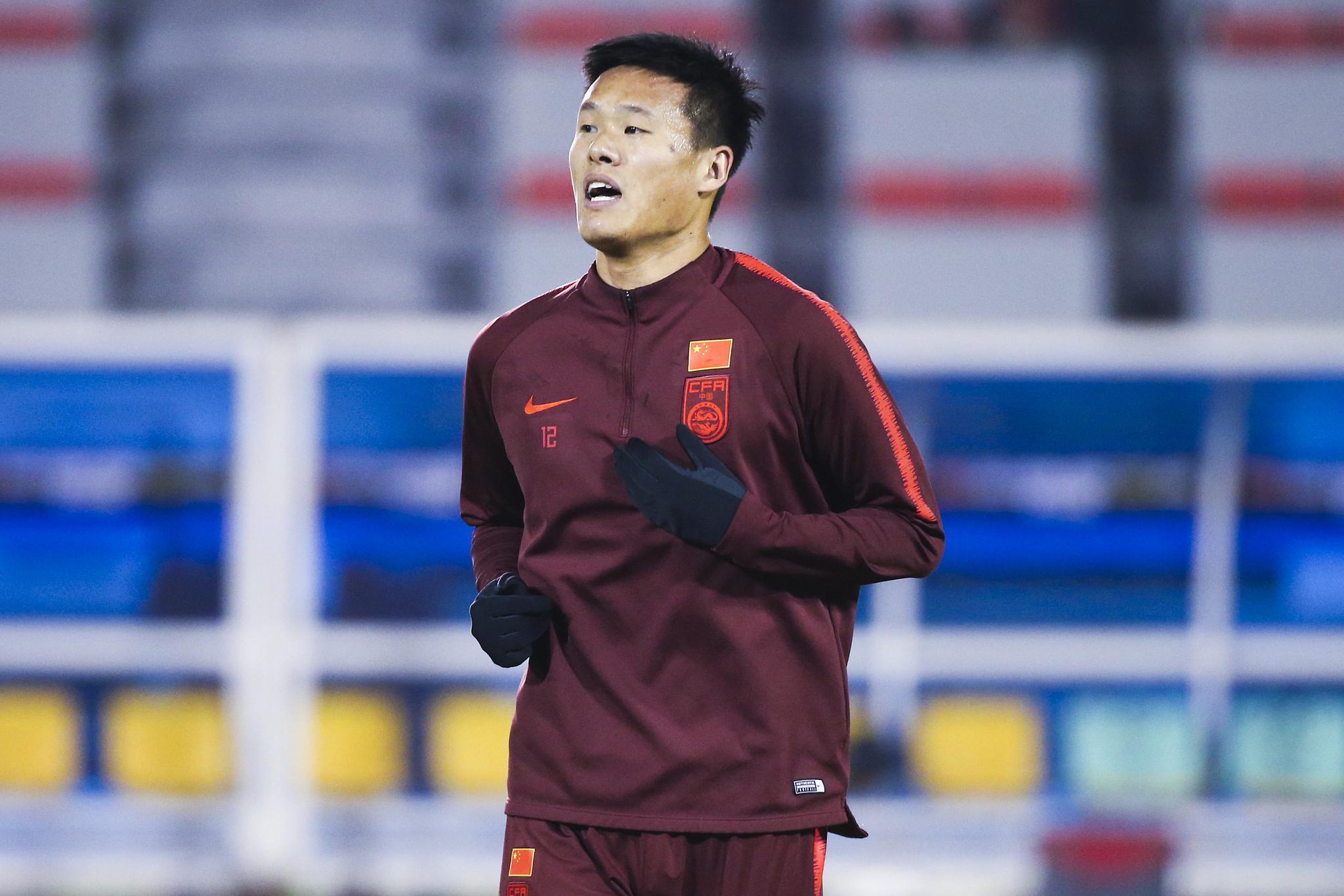 国脚去哪儿吴曦下家悬而未决李昂基本加盟上海海港