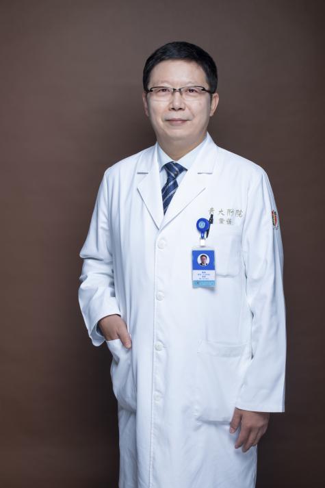 青岛大学附属医院院长董蒨"医学教育在全世界都是精英教育,医学院无论