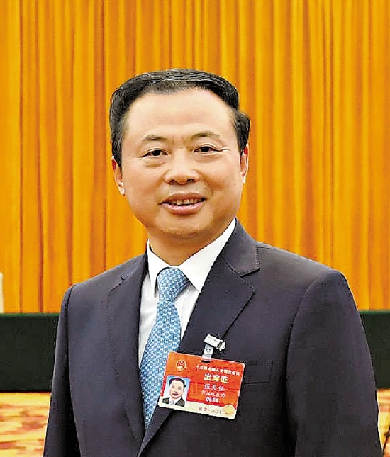 长兴县煤山镇新川村党委书记张天任代表:打造"硬核" 乡村振兴干部队伍
