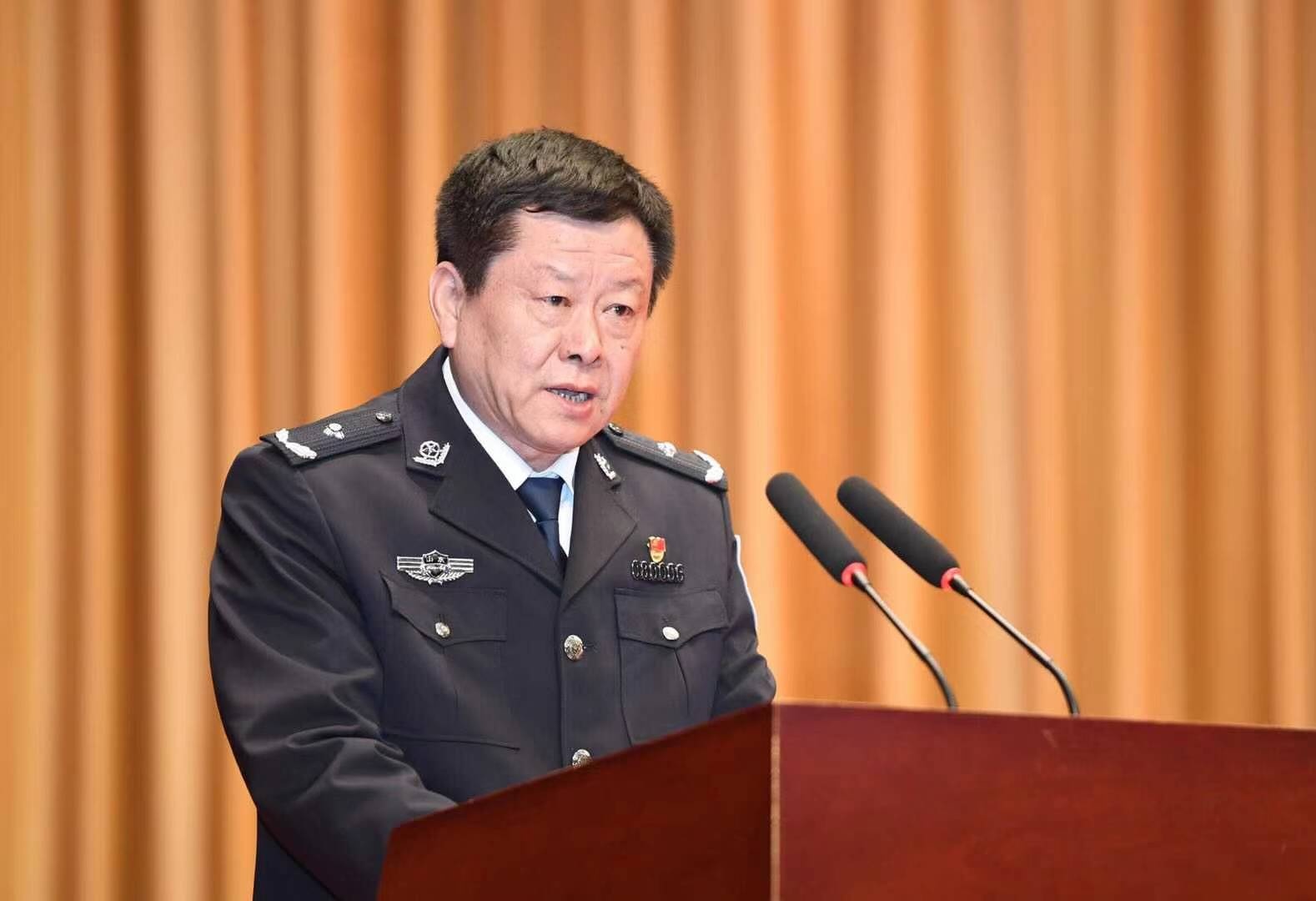 德州市公安局交警支队支队长李光富:整装出发 勇挑重担!
