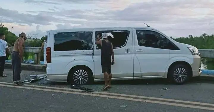 与警察激烈交火后，包括市长在内6人死亡休闲区蓝鸢梦想 - Www.slyday.coM