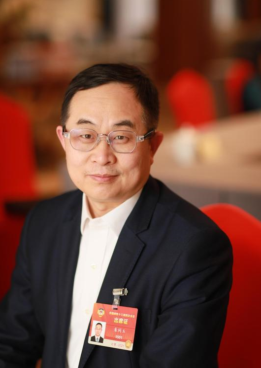 全国政协委员朱同玉我国在全球抗疫事业中取得的成绩,源于坚持一个