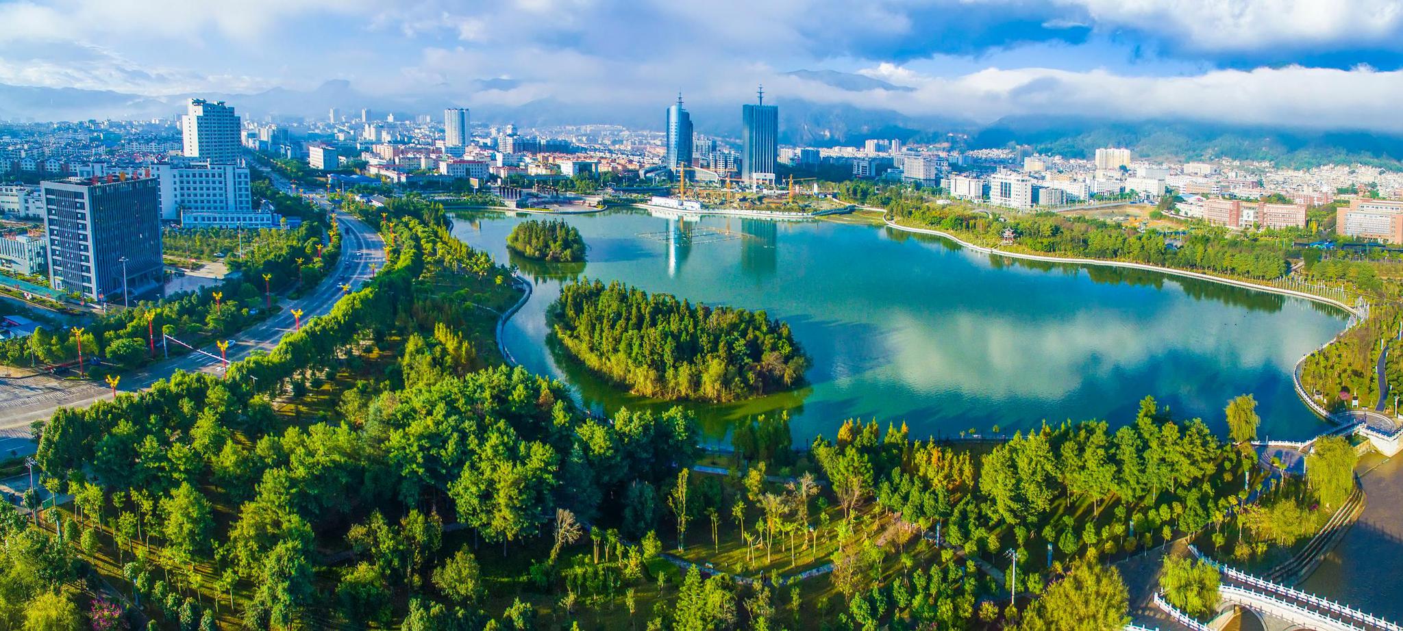 云南:6.74亿人次义务植树 厚植生态底色