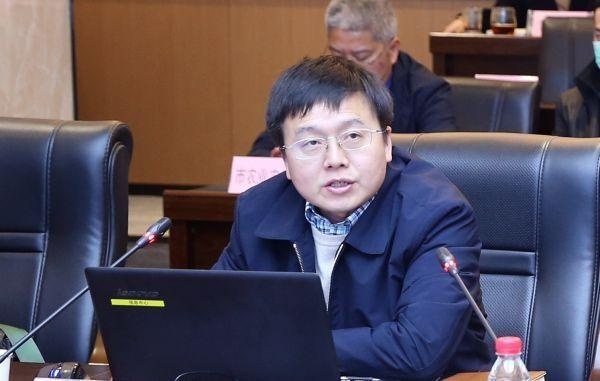 中国科学院大气物理所王自发研究员.记者戴红兵 摄