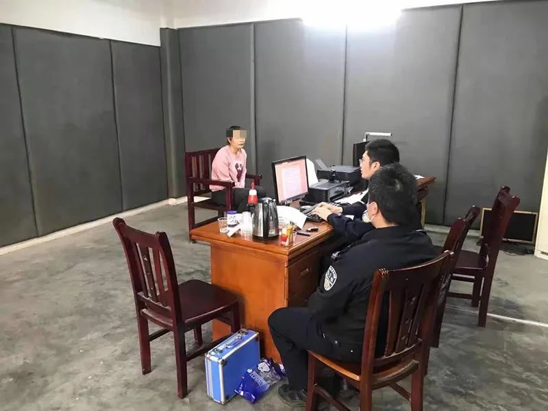 愤怒！广西6岁男孩遭车碾压，肇事司机帮他穿鞋后竟然......休闲区蓝鸢梦想 - Www.slyday.coM