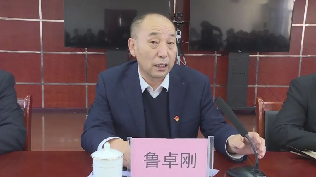 公检法司全体领导集中听取各代表团审议意见