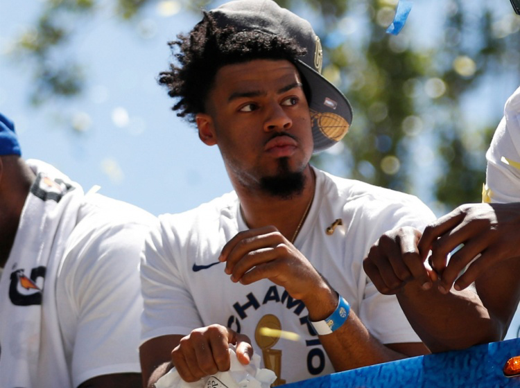 官方:骑士和湖人旧将奎因-库克签下一份10天合同