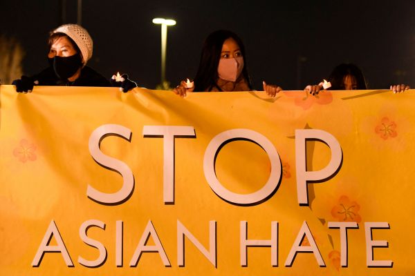 拜登：必须阻止仇恨亚裔犯罪
