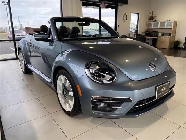 论可爱复古风,谁能比得过大众甲壳虫敞篷版