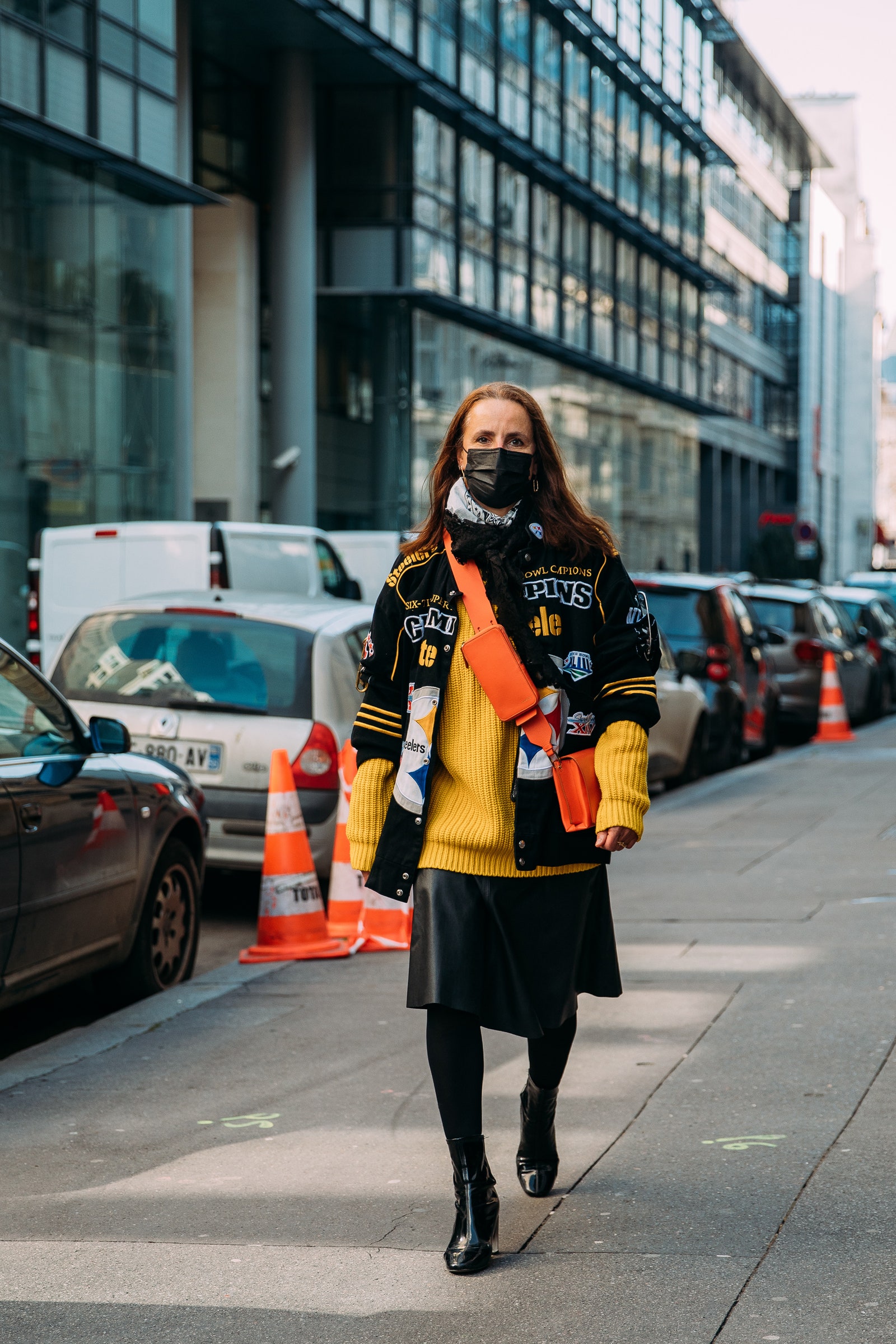 2021秋冬巴黎时装周最佳时尚街拍|秋冬|王慧|巴黎时装周_新浪新闻