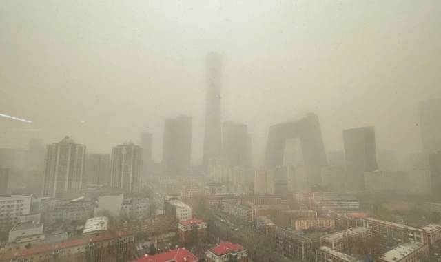北京升级发布沙尘暴黄色预警，能见度将小于1000米