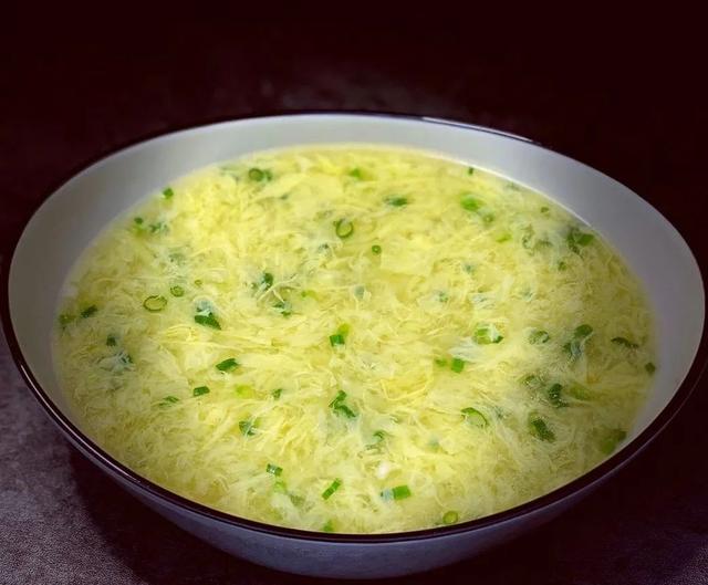 随手做个酒店水平的蛋花汤 鲜嫩无比 早餐喝它最舒服