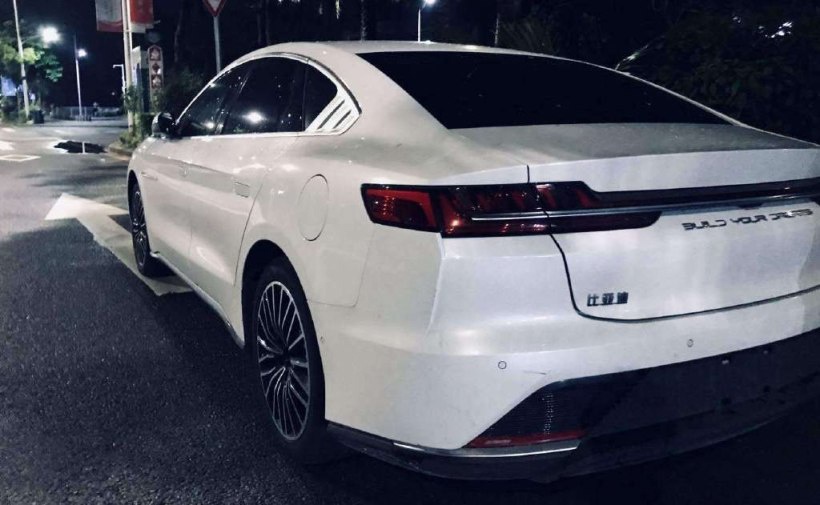 3月22日上市 比亚迪汉推出浅色系内饰车型