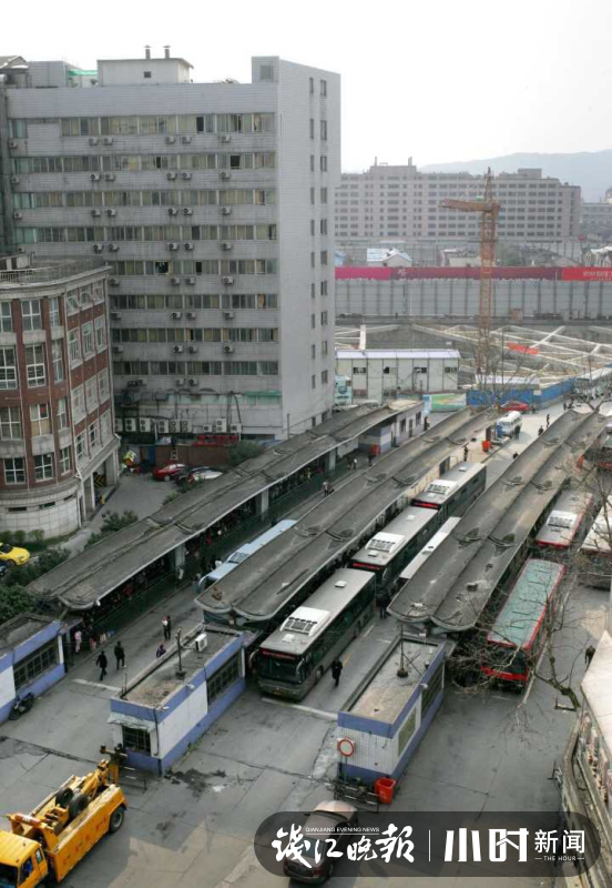 时隔10年,杭州经典地标龙翔桥公交站终于要回来了