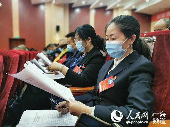 茫崖市第一届人民代表大会第三次会议开幕