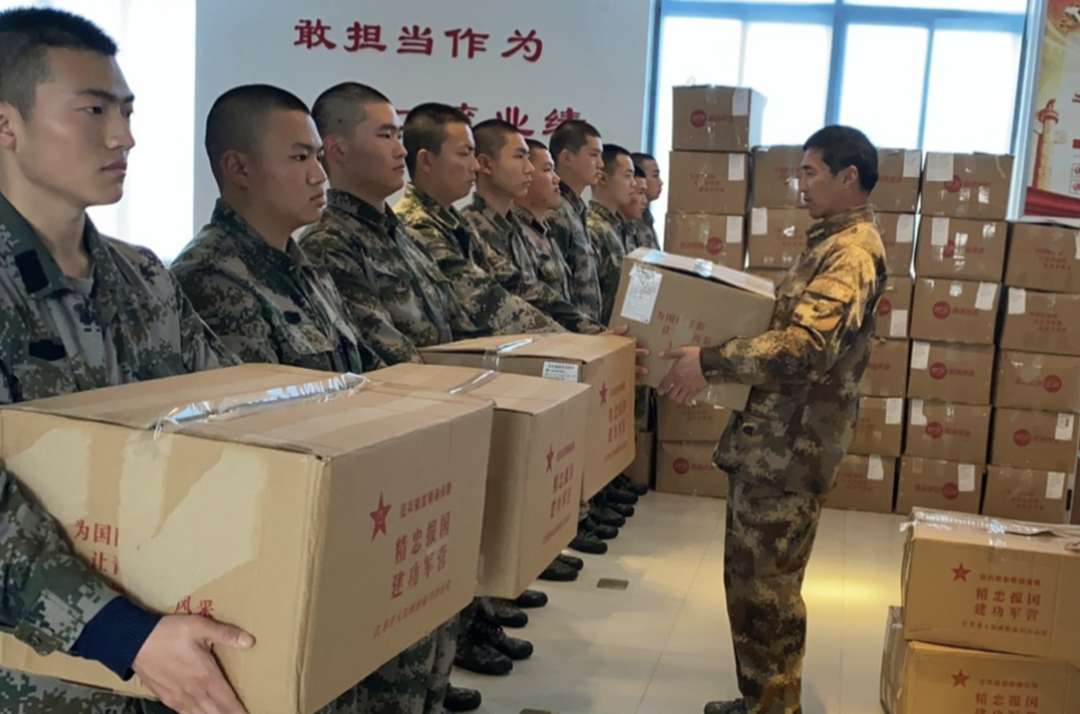 退伍的士官,又入伍了!