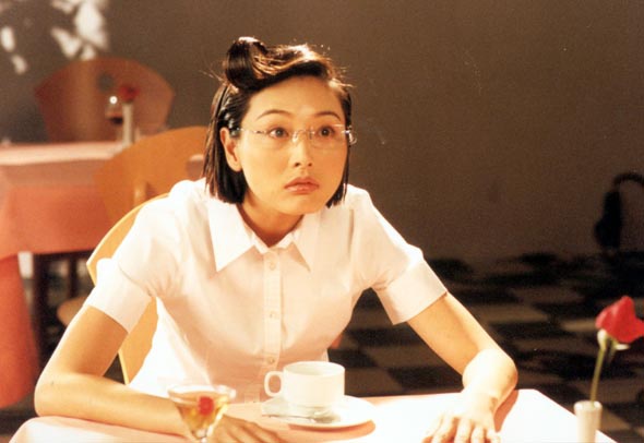 《粉红女郎》剧照,张延饰"男人婆"