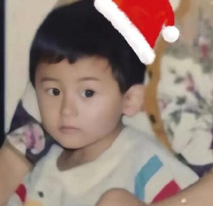 龚俊张哲瀚童年照曝光 网友:优良的基因果然是从小到大