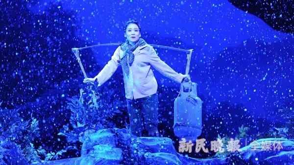 发这种朋友圈会被封号!找到了,申城“最帅弯腰少年”原来是他!休闲区蓝鸢梦想 - Www.slyday.coM 发这种朋友圈会被封号!找到了,申城“最帅弯腰少年”原来是他!休闲区蓝鸢梦想 - Www.slyday.coM