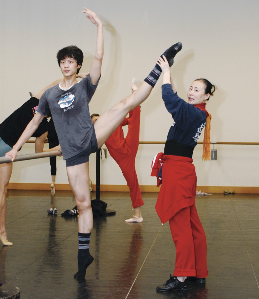 劳模全国先进工作者上海芭蕾舞团团长辛丽丽舞出我人生