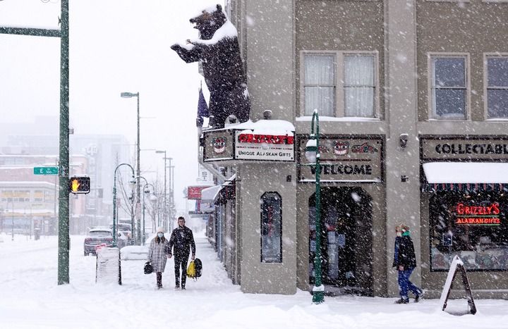 这是3月15日拍摄的美国阿拉斯加州安克雷奇市雪景。新华社记者 吴晓凌 摄