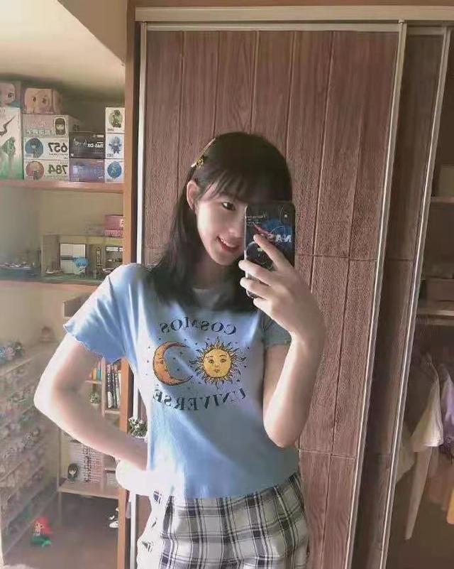 cba第一小前齐麟女友助力下实力暴增马术装身材紧致迷人