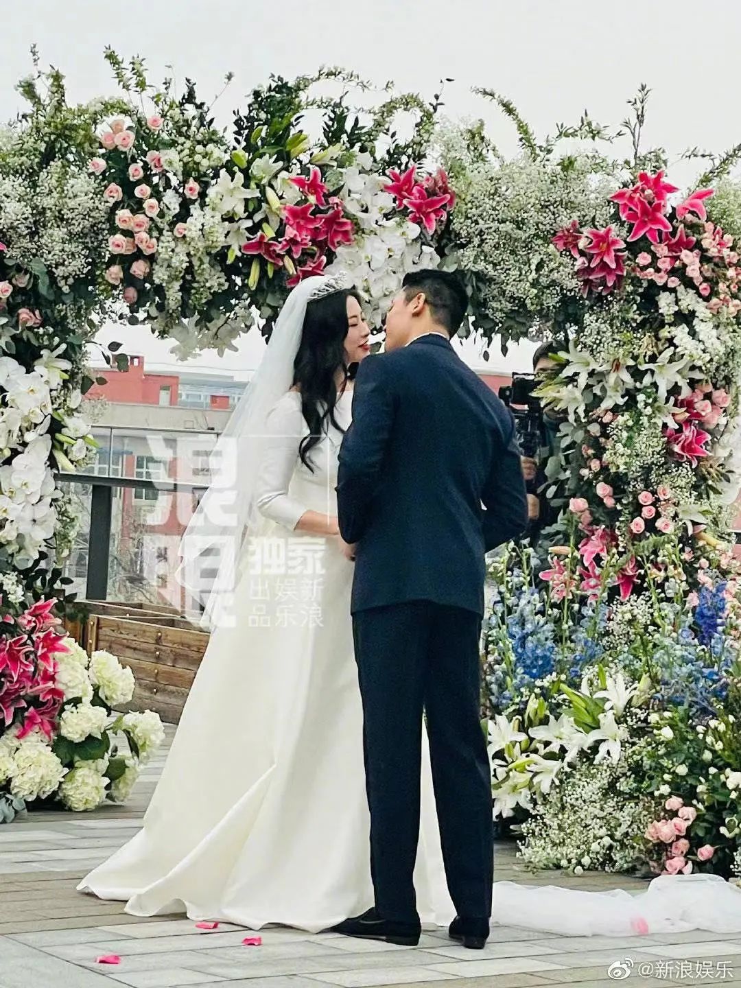 一结婚 滤镜全碎了 新浪新闻 一结婚 滤镜全碎了 新浪新闻