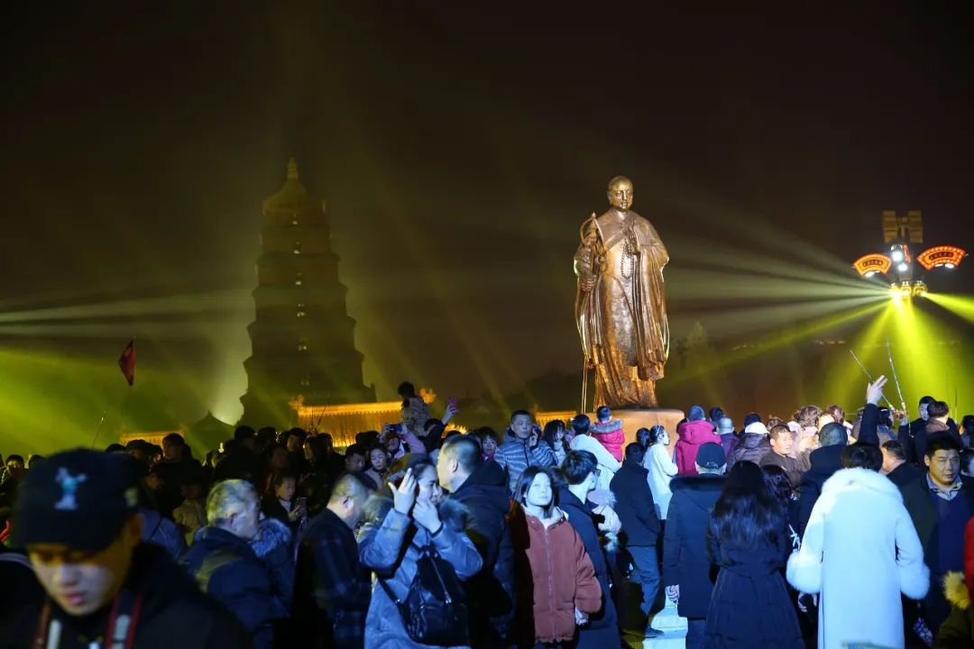 双面西安：千年古城变抖音“网红” 房价高被质疑