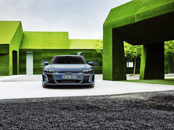 奥迪董事会主席杜思曼：倾向自主深层次开发操作系统