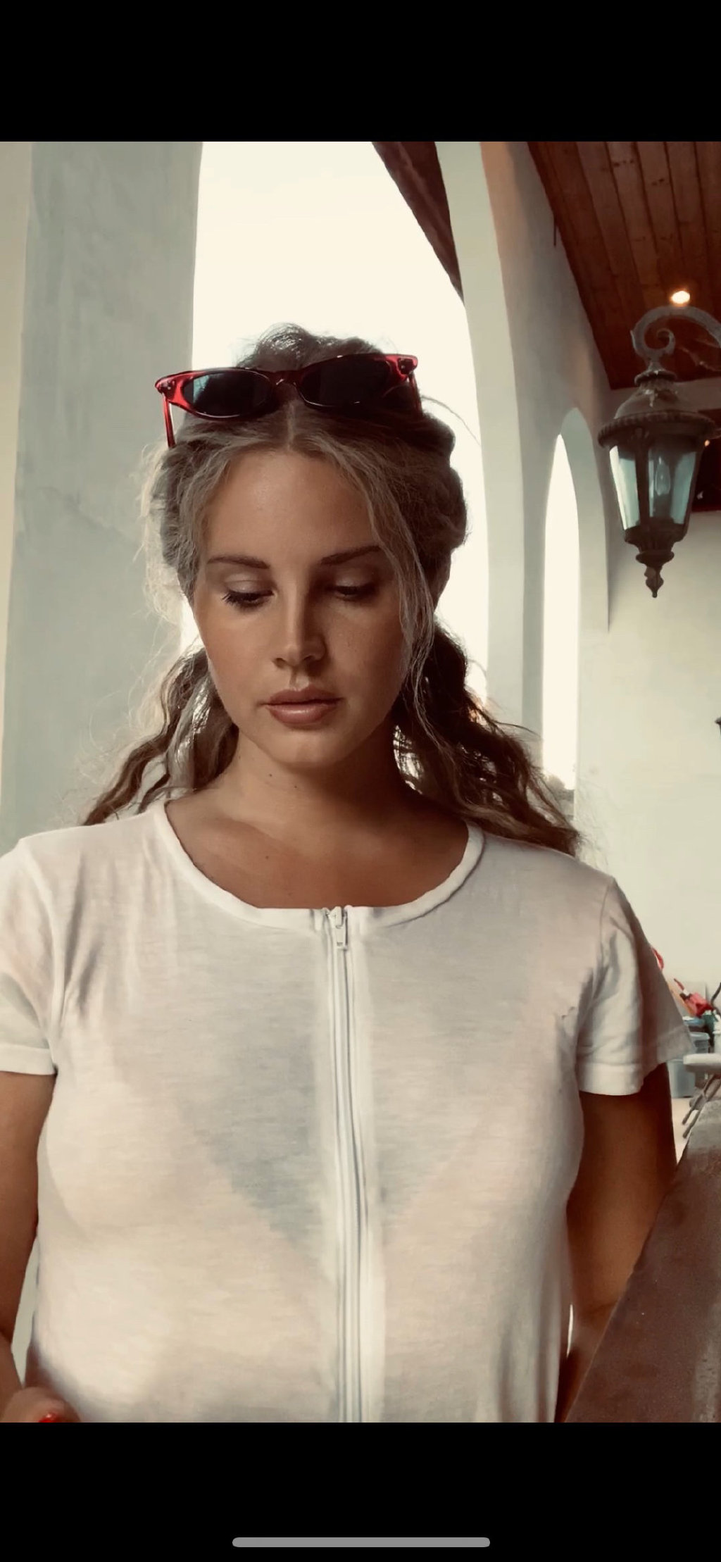 打雷姐第七张录音室专辑发行,11首歌延续复古慵懒风