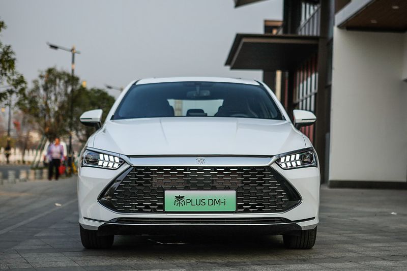 升级安全气囊/选装液晶仪表 秦PLUS DM-i增配