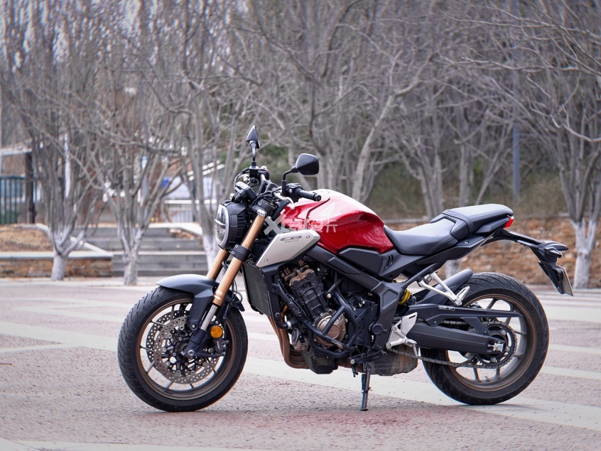 构建全新四缸街车概念 试驾本田cb650r-新浪汽车