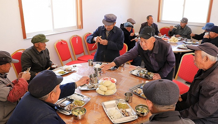 刘守英：让农民工在城市落地生根是乡村振兴的前提