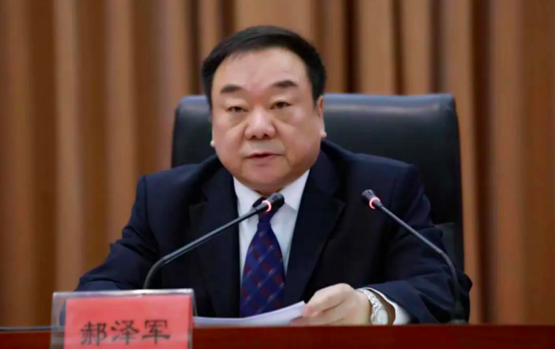 同时官宣内蒙古6官员落马67