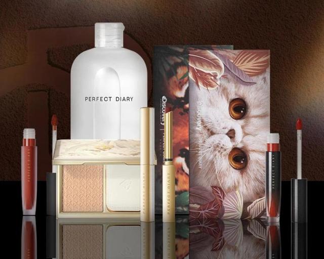 完美日记的产品。 图片来源：PerfectDiary完美日记微信公众号