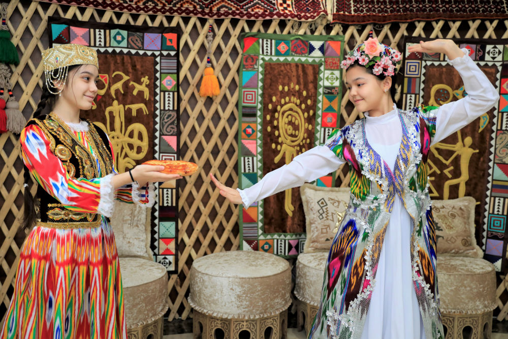 全球连线当春分遇到诺鲁孜节