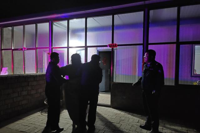 尔林兔人口_神木市公安局尔林兔派出所:反诈宣传铸铜墙警民齐心把骗防