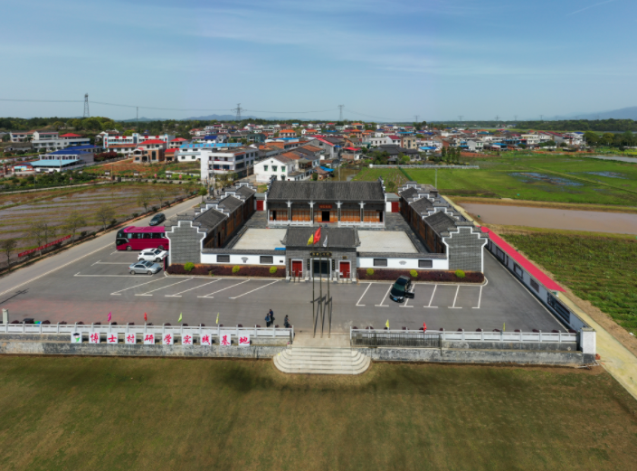 长沙博士村火了走出26名博士700大学生参观研学者络绎不绝