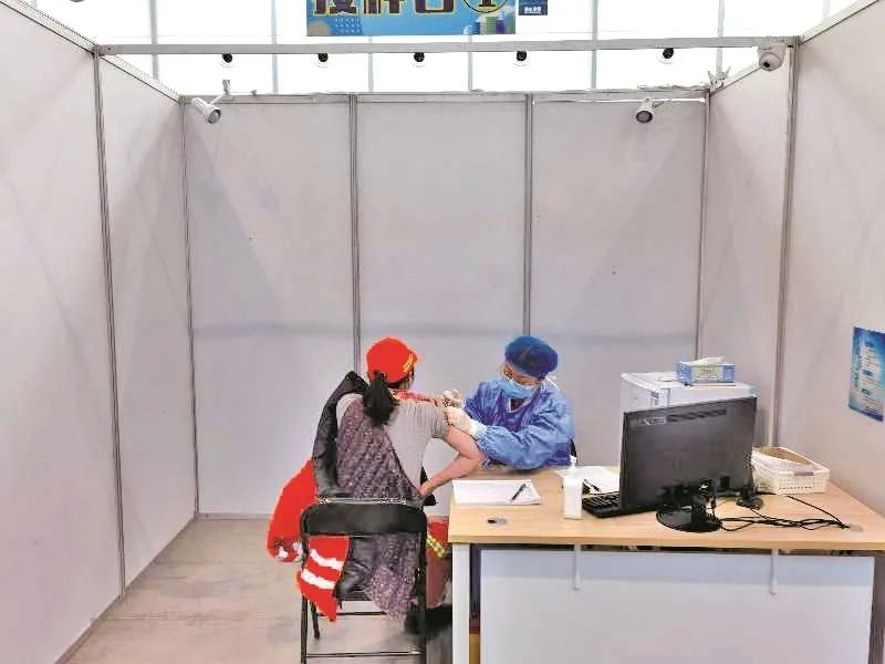 南京常住人口_2020中国城市GDP百强榜:十强中南京常住人口未达千万