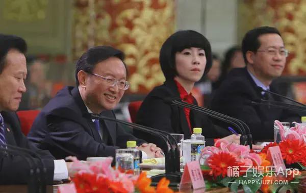 "腹有诗书气自华"↓------------------------------------姚梦瑶