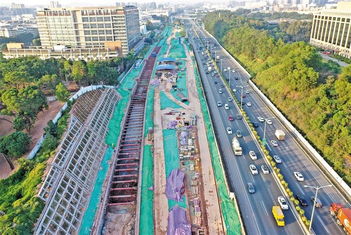梅观高速市政工程 首段顶管施工完成