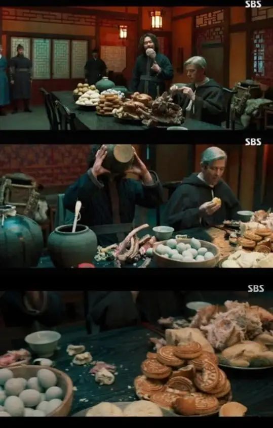《朝鲜驱魔师》中出现中国食品的画面截图