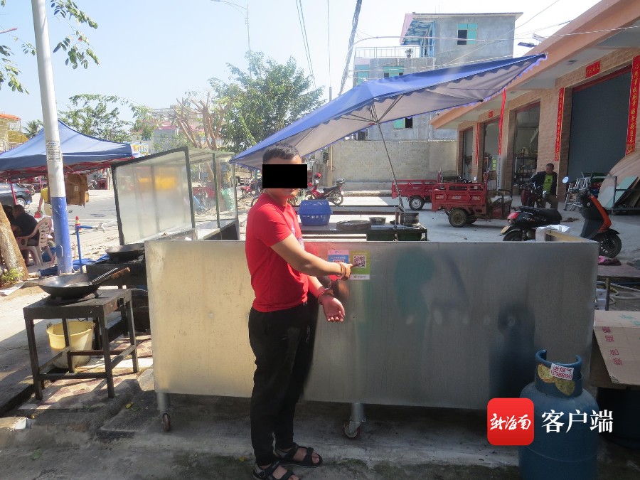 “偷龙转凤”！海南一男子偷换商家收款二维码 非法获利7000多元被刑拘休闲区蓝鸢梦想 - Www.slyday.coM