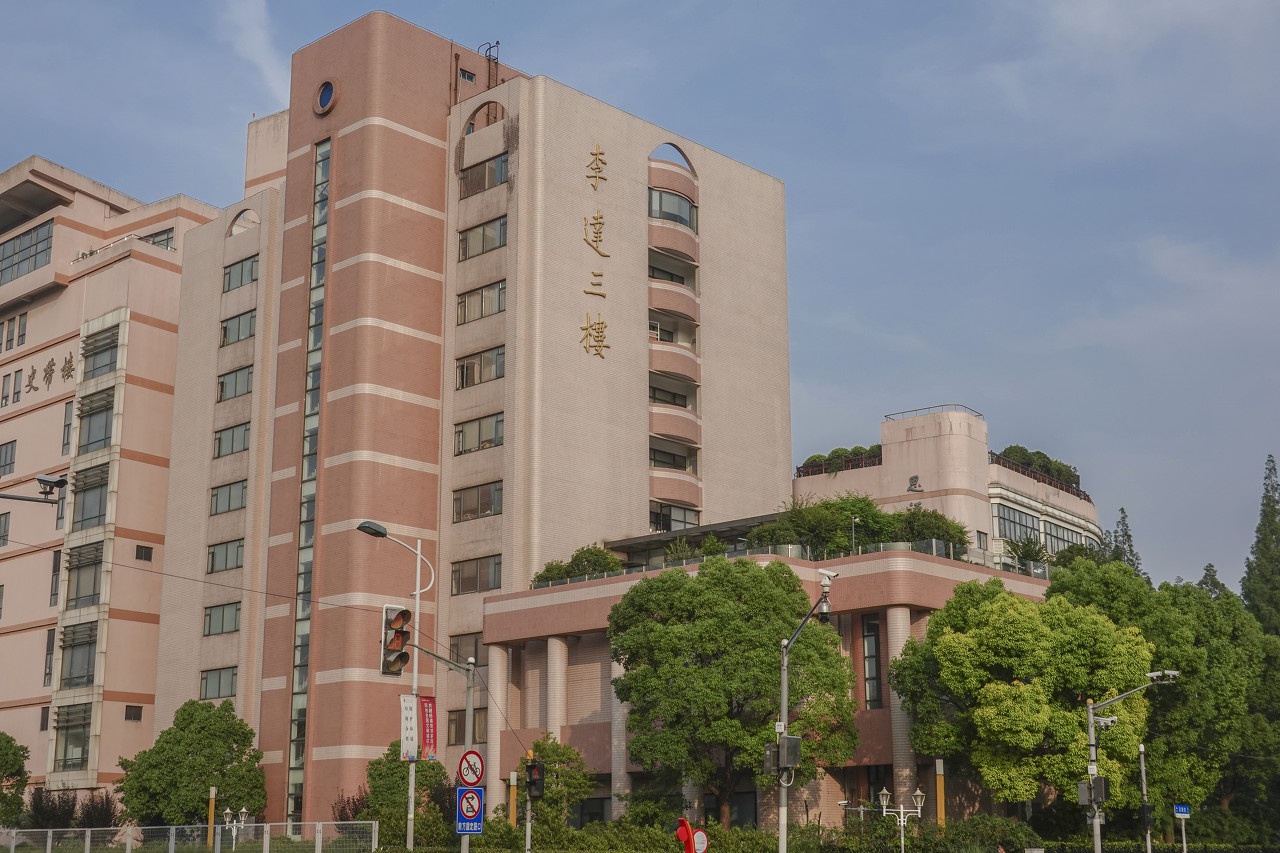 复旦管院连续六年排名全球百强|科研|复旦大学管理学院_新浪新闻