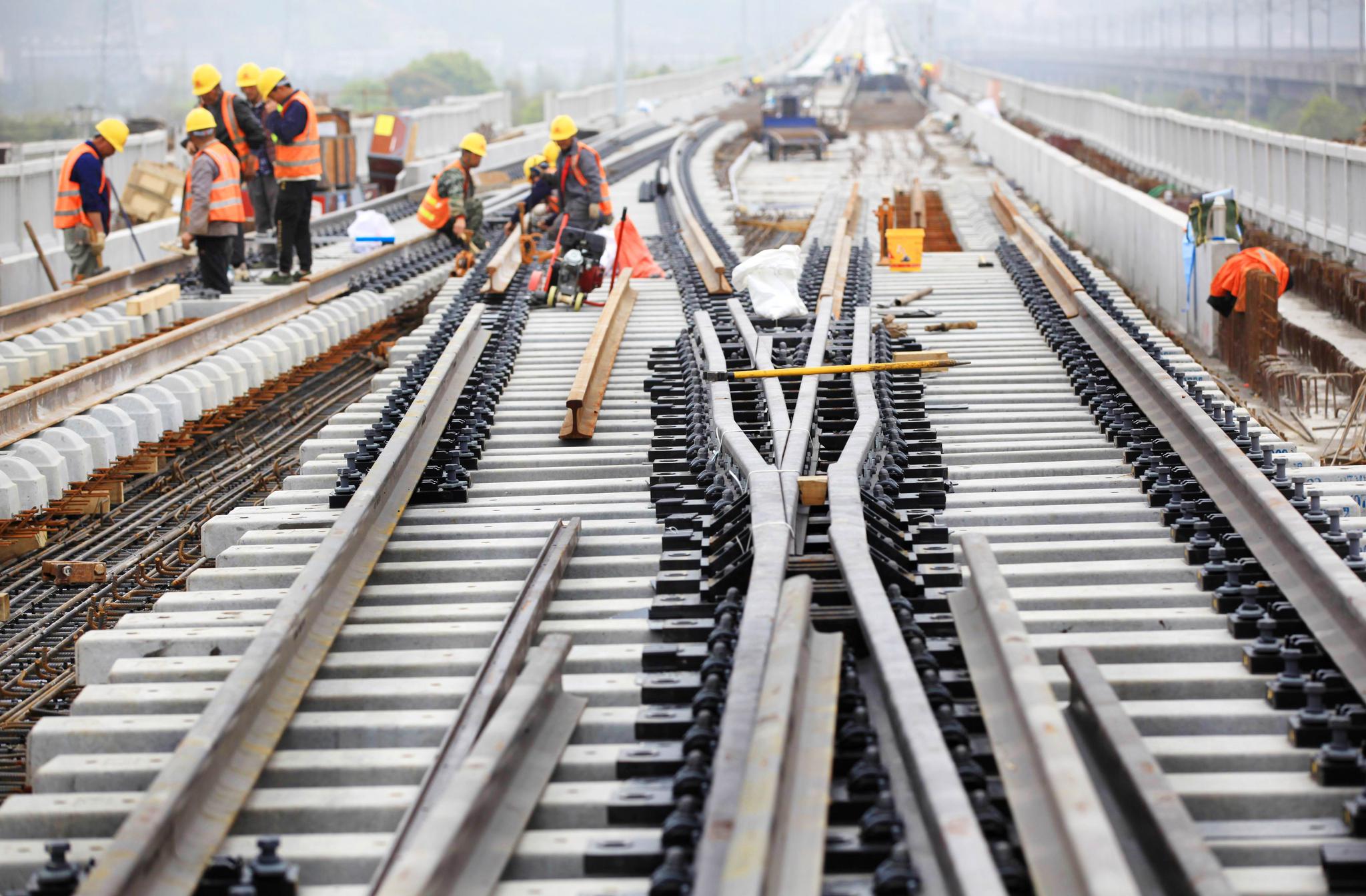 台州首条民资铁路赶抓建设进度