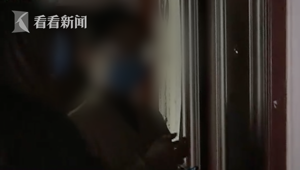 "提辞职就把你征服!"女子刚入职就遭性骚扰 听到报警老板落荒而逃休闲区蓝鸢梦想 - Www.slyday.coM