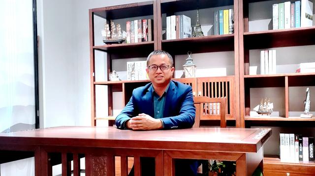 组合拳促企业发展天地宽访慈利县广大美居家居有限公司董事长曾德军